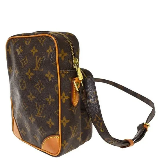 AUTHENTIC LOUIS VUITTON Amazon Crossbody Shoulder Bag Monogram